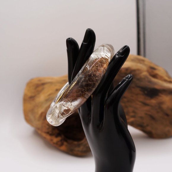 Kara Ross Exotic Snake Skin Chunky Acrylic or Lucite Wavy Bangle - Picture 9 of 13